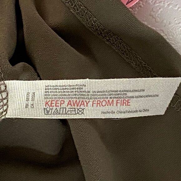 Free People Intimately Tank Top XS Olive Green Square Neck Seamless Stretch Cami - Picture 6 of 6